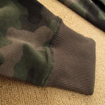 Camo zipper sweatshirt "Zamok"