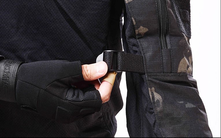 Epaulettes combat shirt