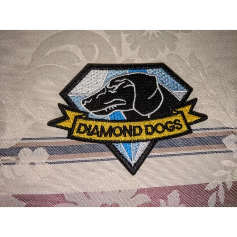 Нашивка Diamond Dogs photo review