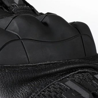 Leather tactical gloves