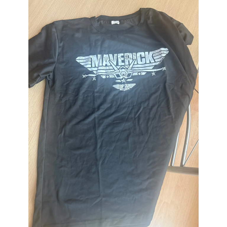 Maverick Tshirt photo review