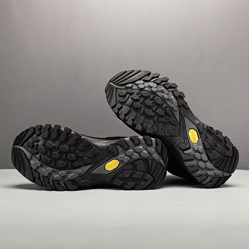 Suede hiking boots Black "Hikeup"