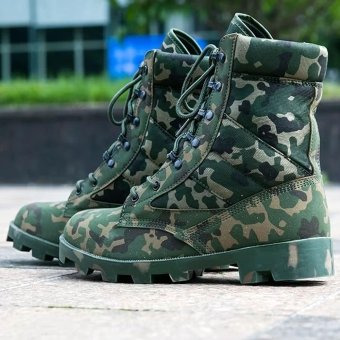 camouflage combat boots Fleck D