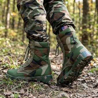 Camouflage combat boots Woodland