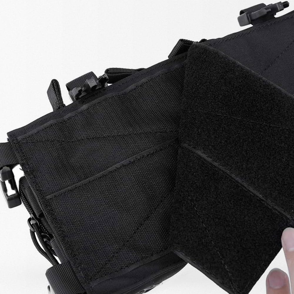 Light chest rig black
