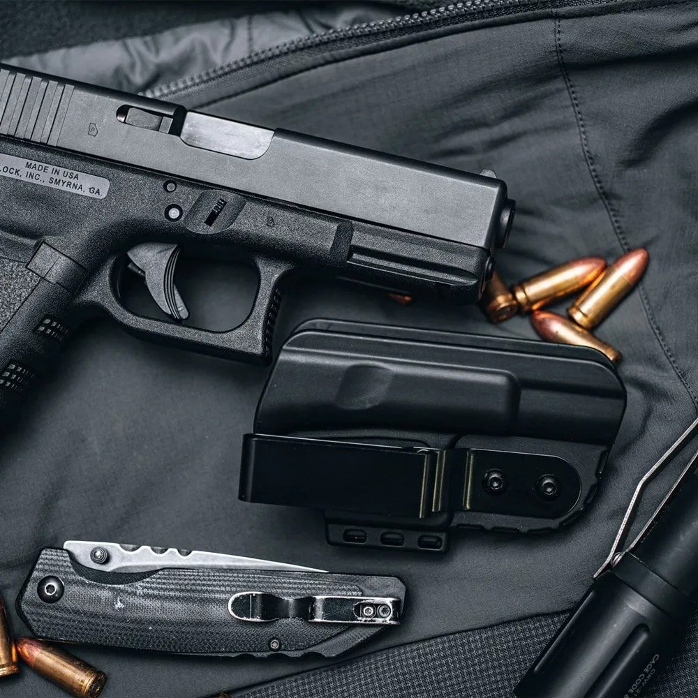 Чёрная кобура IWB для скрытого ношения — изображение 2